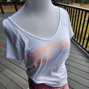 Guess White Graphic Open Shoulder Tee  Size S Cold Shoulder Basic Tee